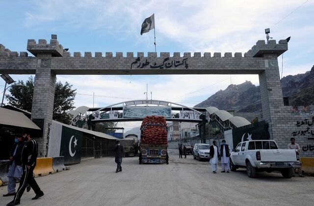 Trade activities resume at Torkham border after successful Pak-Afghan talks