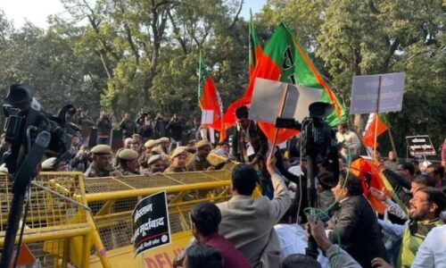 FM Bilawal’s remarks on Modi: BJP workers protest outside Pakistan embassy in Delhi