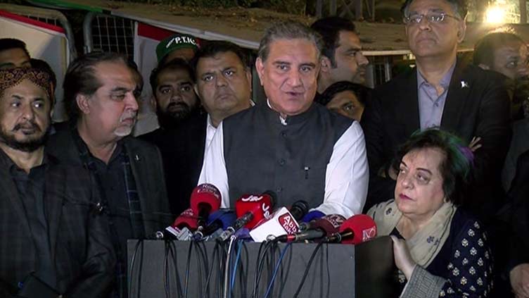 Imran made decision regarding dissolution of Punjab KP assemblies in next few days: Qureshi