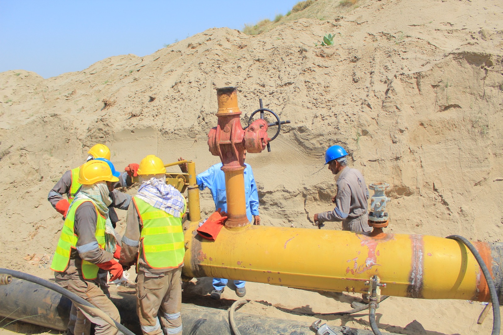 Cabinet committee okays work on Pakistan-Iran gas pipeline