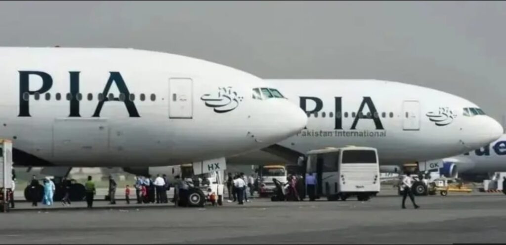 Sadiq Rahi article on the 2025 privatisation of Pakistan International Airlines (PIA) - World Tribune Pakistan