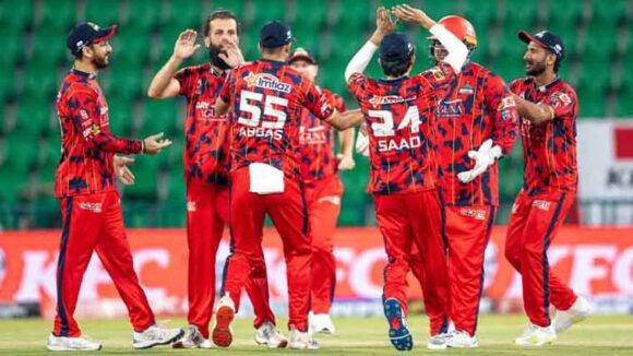 Karachi Kings defeat Lahore Qalandars in PSL 11 thriller